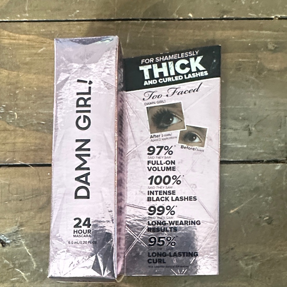 Too Faced Damn Girl! Mascara - Pink Packaging